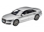 Модель автомобиля Audi A8 Ice Silver, Scale 1 43